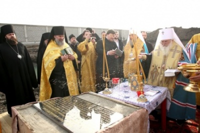 Архиереи Среднеазиатского и Казахстанского митрополичьих округов дали старт строительству нового храма в Ташкенте