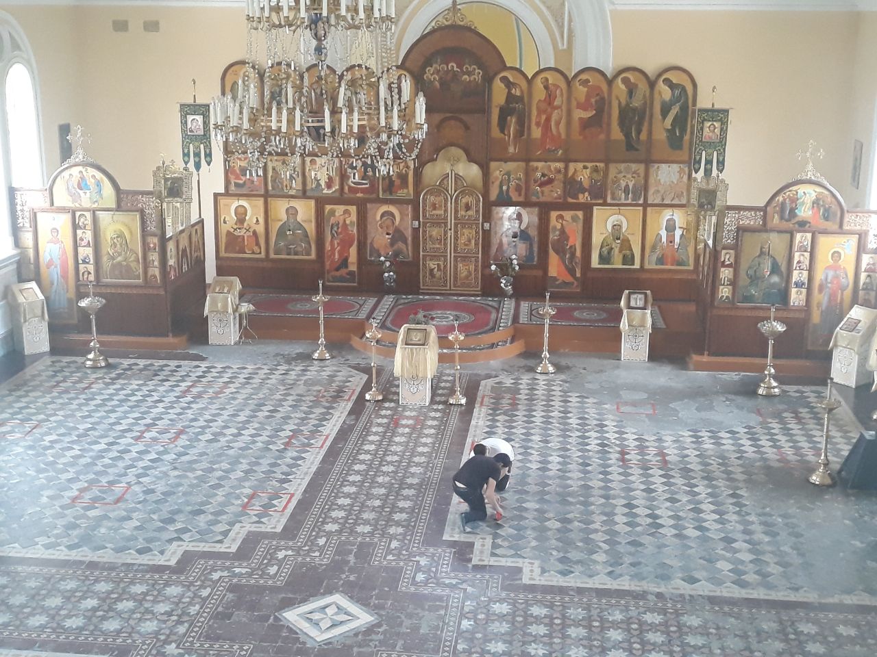 Подготовка Свято-Алексиевского собора к открытию после карантина
