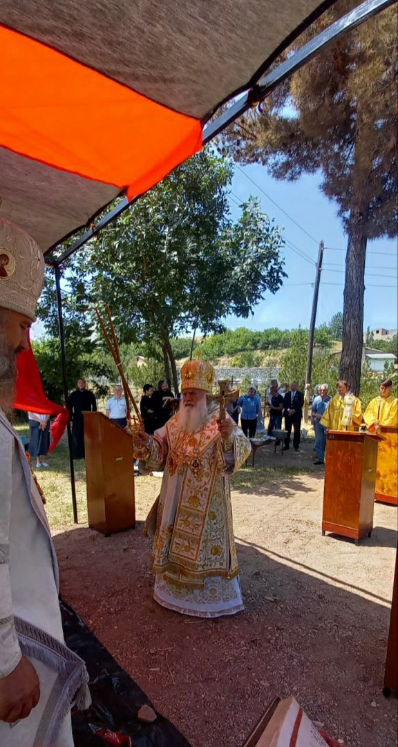 100-летие архиерейской хиротонии святителя Луки: праздничная Литургия на кладбище Пенджикента
