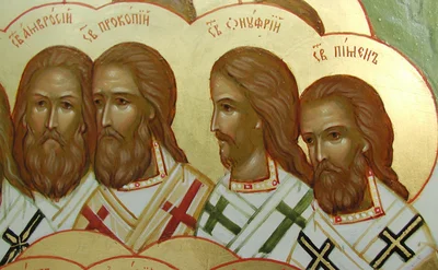 Фрагмент большой минейной иконы (группа святых) — отдельная подпись, относящаяся именно к архиеп. Прокопию, в кадре не различима