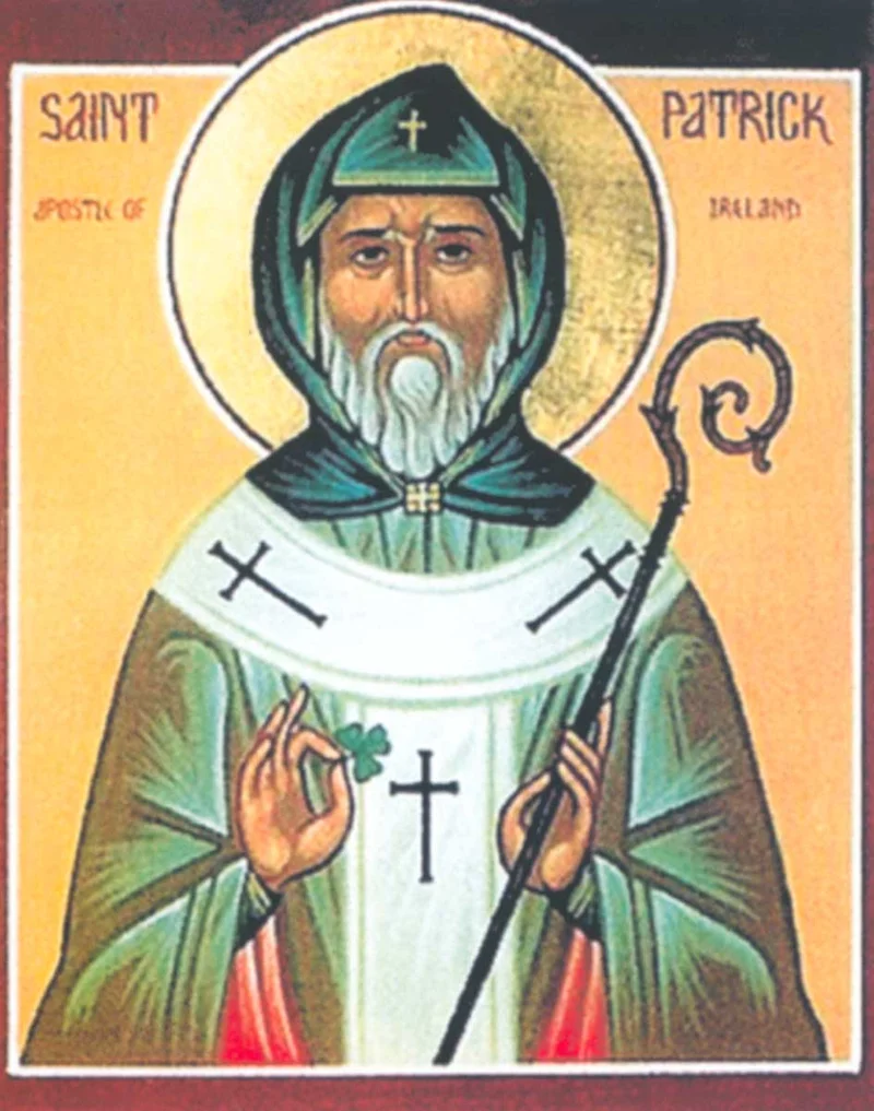 Западный образ с надписью «SAINT PATRICK APOSTLE OF IRELAND», держит трилистник — символ проповеди о Троице